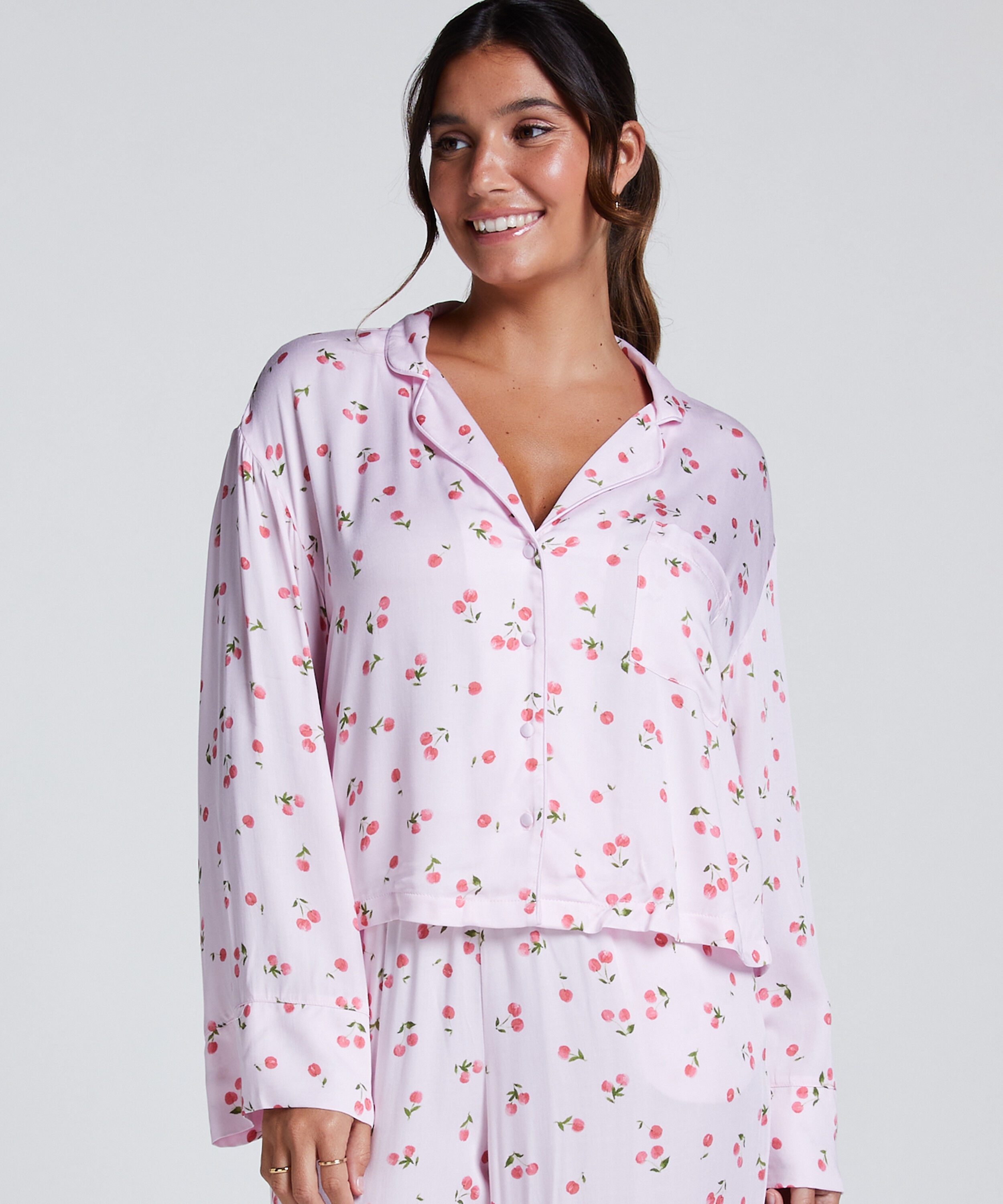 Långärmad jacka i satin, Rosa