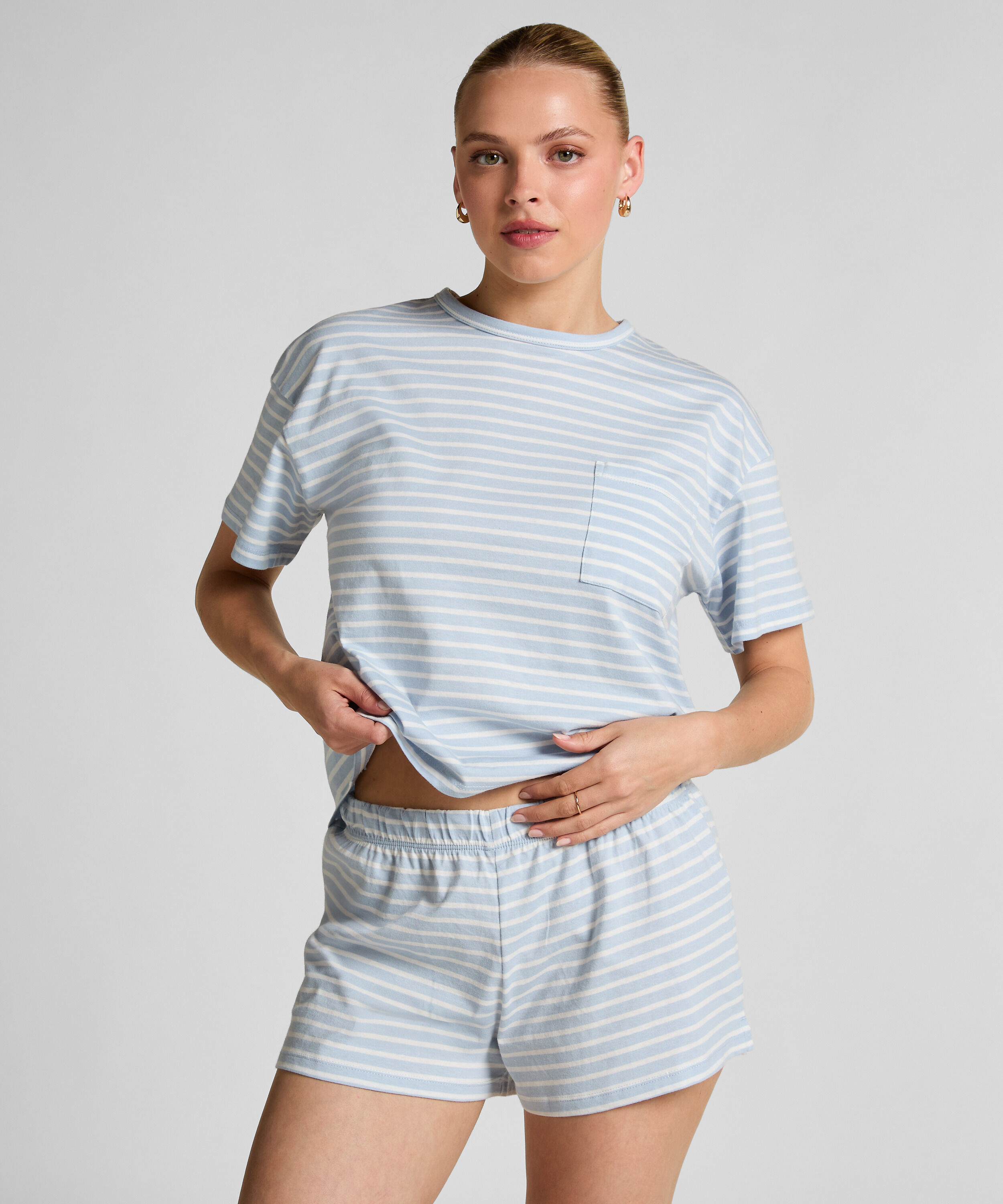 Pyjamasset, Blå Pyjamasset, Blå