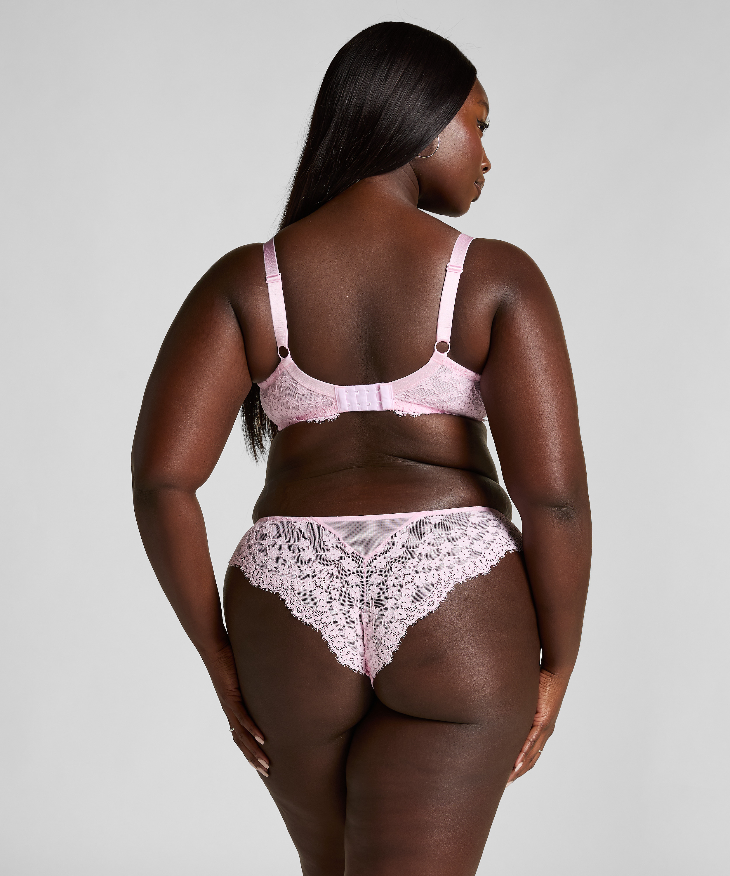 Brazilian-trosa Daisy, Rosa, main